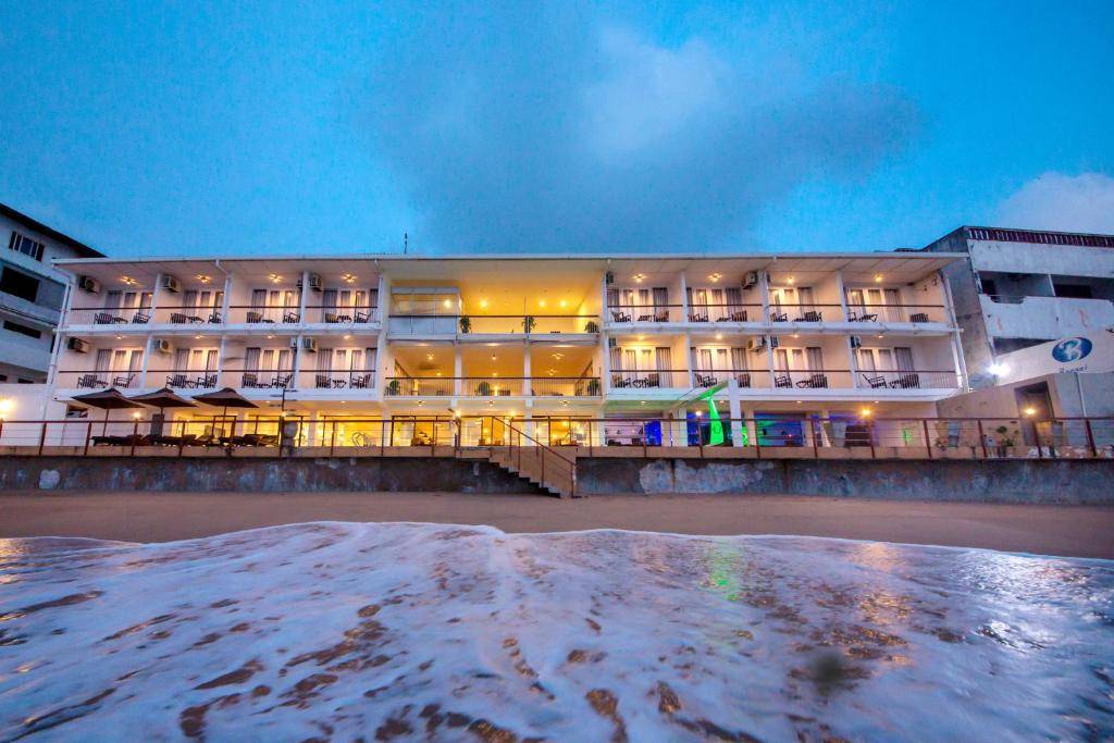 CORAL ROCK BY BANSEI 3★