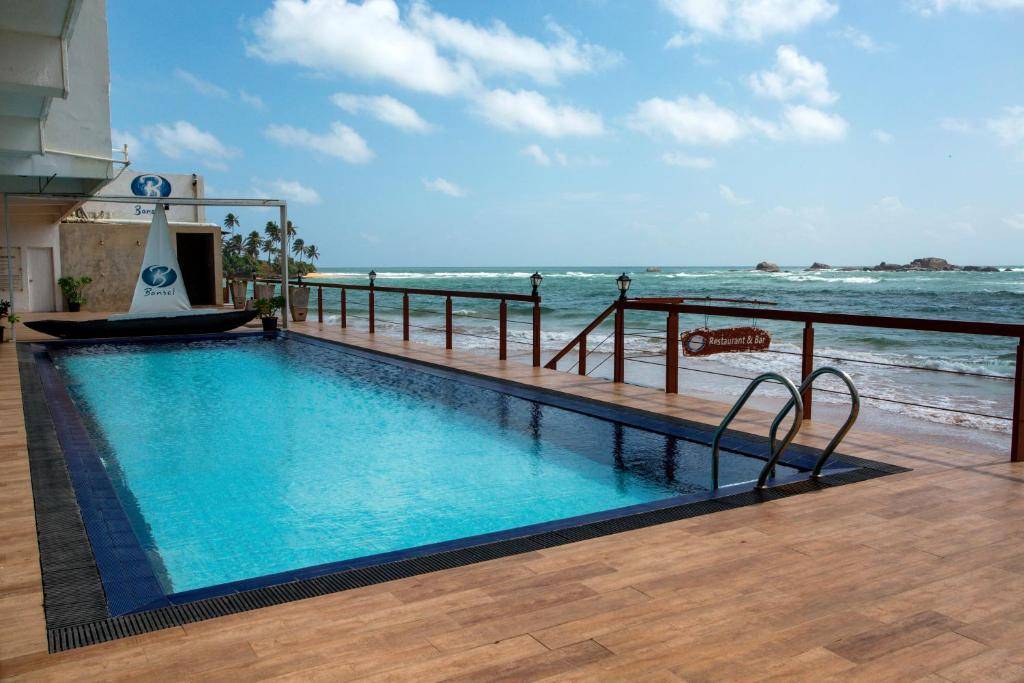 CORAL ROCK BY BANSEI 3★