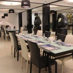 EARL'S RED PASSIKUDAH 3★