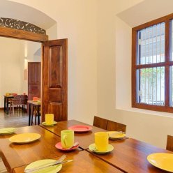 HOTEL J UNAWATUNA 3★