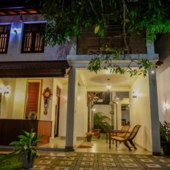 VILLA DE WHITE SAMBUR 3★