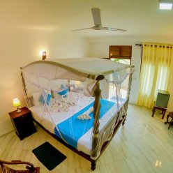 VILLA DE WHITE SAMBUR 3★