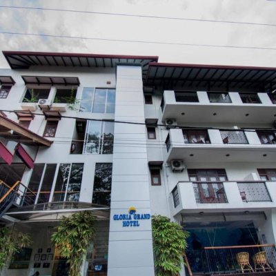 GLORIA GRAND HOTEL 3★