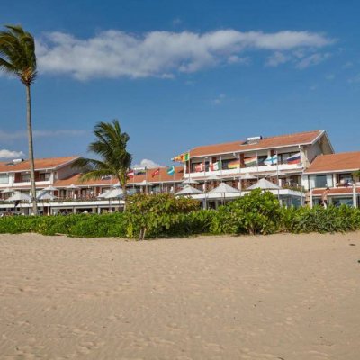 CORAL SANDS 3★