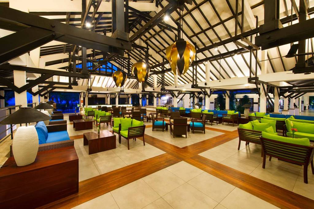 CLUB HOTEL DOLPHIN 4★