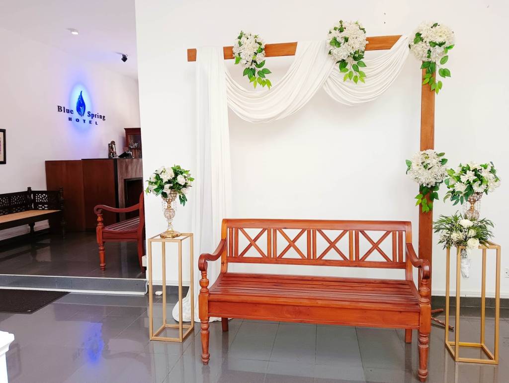 BLUE SPRING HOTEL 3★