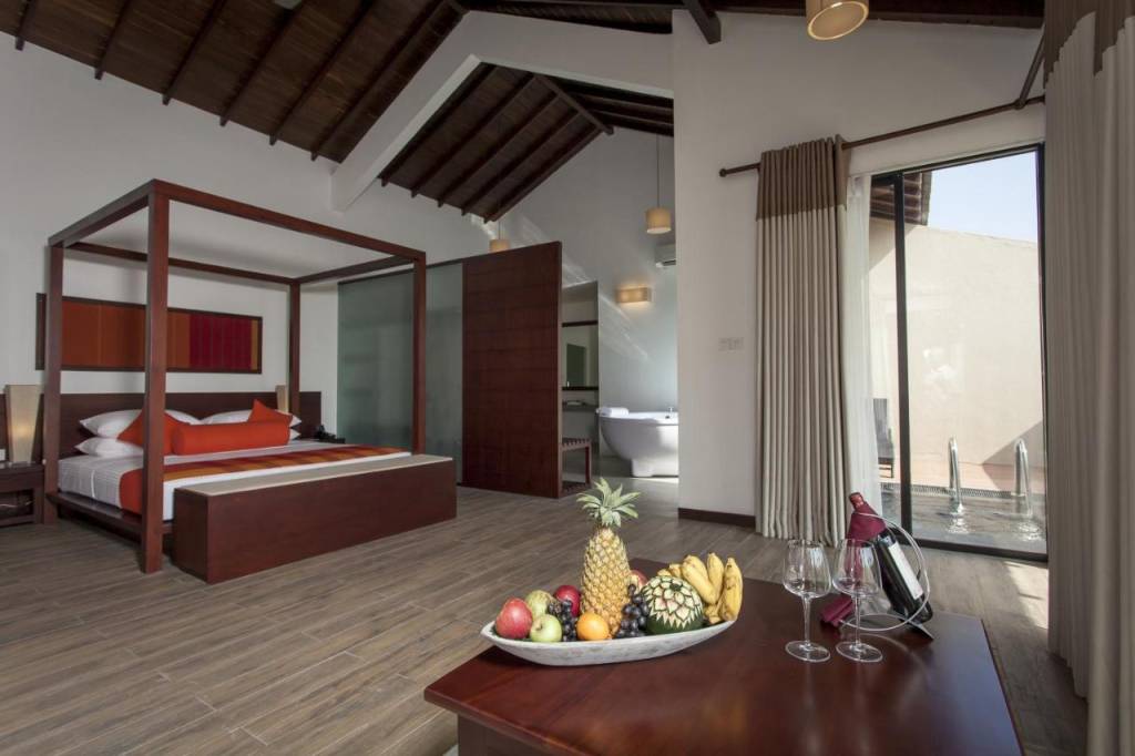 THE CALM RESORT & SPA 4★