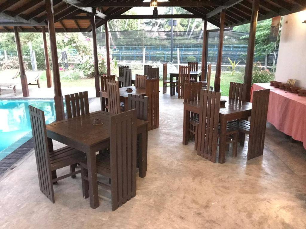 LAGOON BOUTIQUE HOTEL TANGALLE 3★