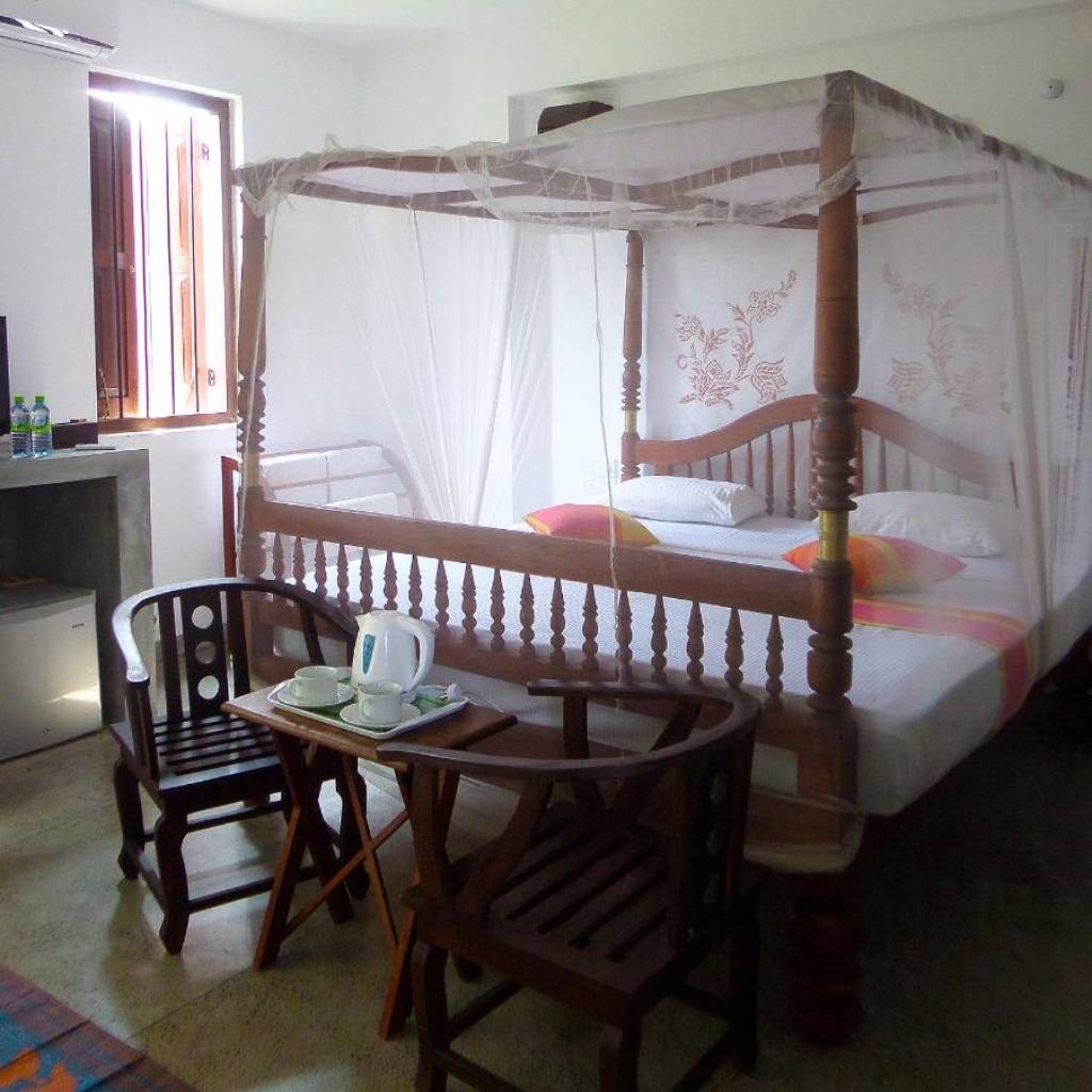 LAGOON BOUTIQUE HOTEL TANGALLE 3★