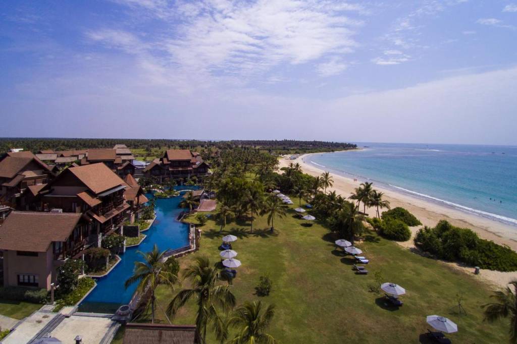 ANANTAYA PASSIKUDAH RESORT & SPA 5★