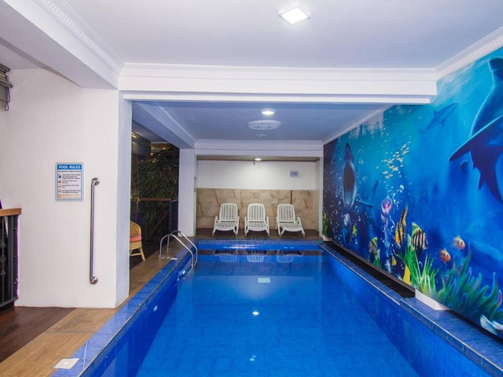 GLORIA GRAND HOTEL 3★