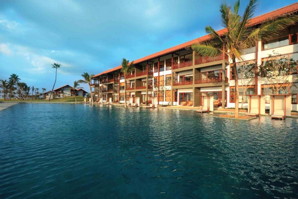 ANANTAYA CHILAW RESORT & SPA 5★