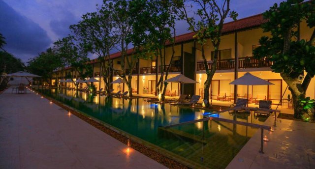 PANDANUS BEACH RESORT & SPA 5★