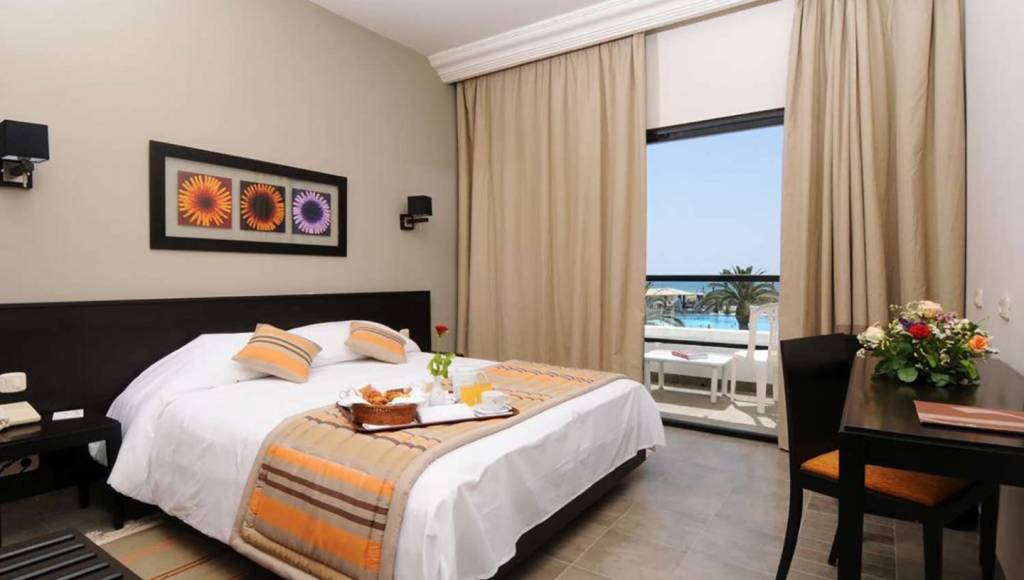 ROYAL NOZHA BEACH (EX. VINCCI NOZHA BEACH) 4★