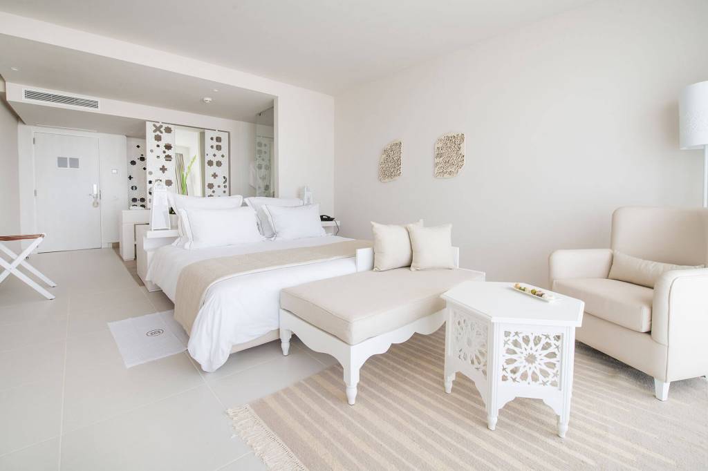 LA BADIRA (tikai pieaugušajiem 16+) 5★