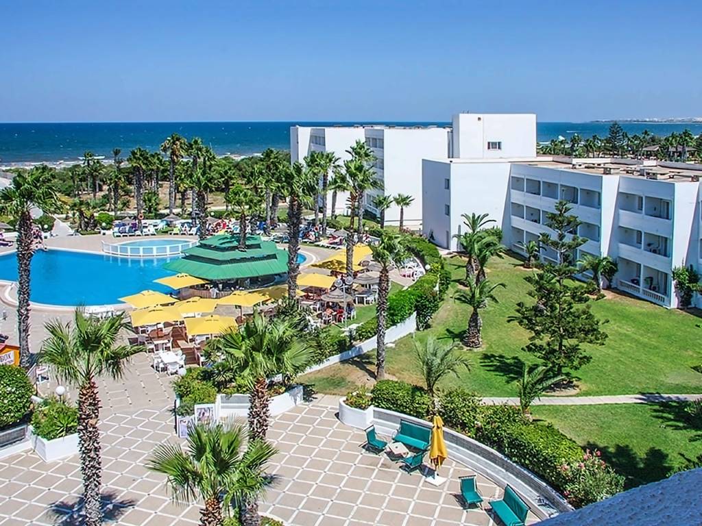 CLUB HOTEL TROPICANA & SPA 3★