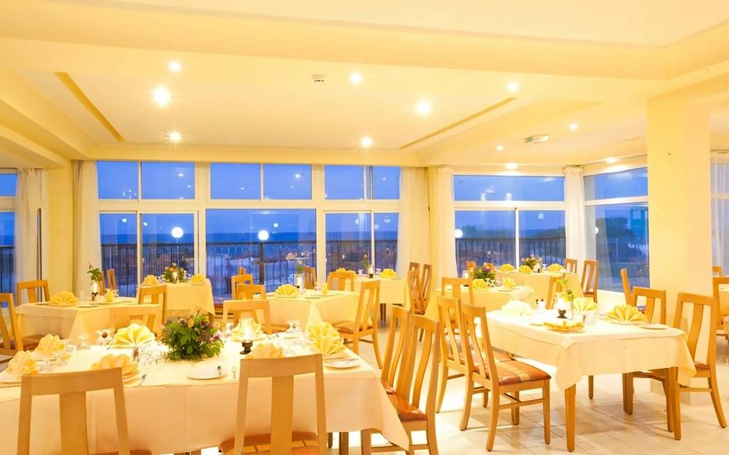 EL MOURADI CAP MAHDIA 3★