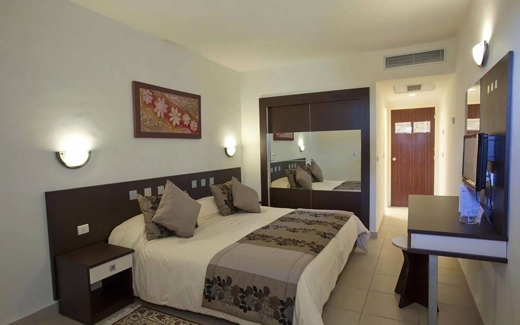 CLUB NOVOSTAR DAR KHAYAM 3★