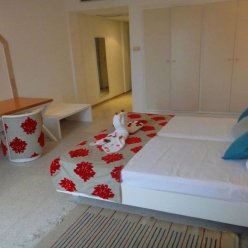 CHIRAZ THALASSO (EX. PALMYRA HOLIDAY) 3★