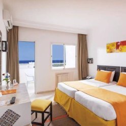 CLUB HOTEL TROPICANA & SPA 3★