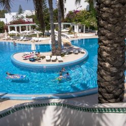 SOL AZUR BEACH & CONGRESS 4★