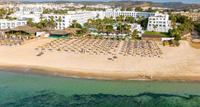 NOZHA BEACH RESORT (EX. VINCCI NOZHA BEACH) 4★