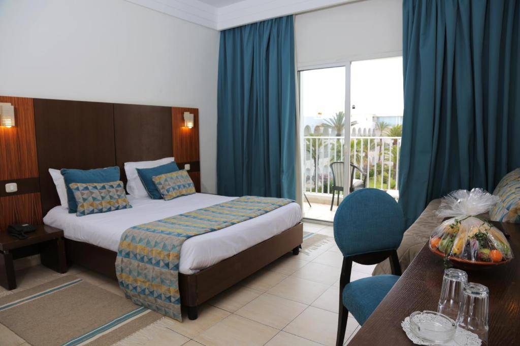 EL MEHDI BEACH RESORT (EX. PRIMASOL EL MEHDI) 4★