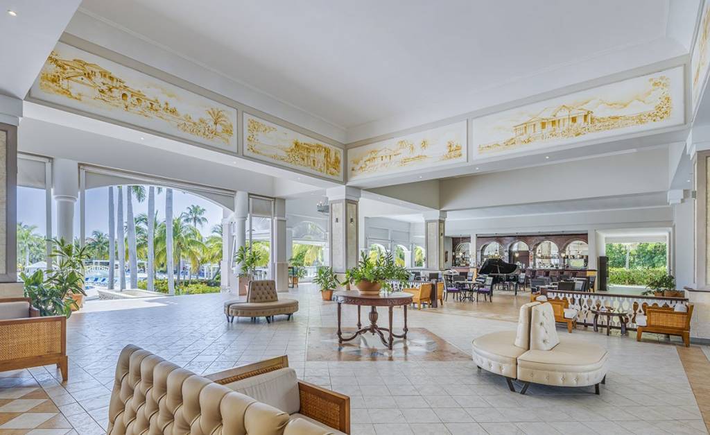 PARADISUS PRINCESA DEL MAR 5★