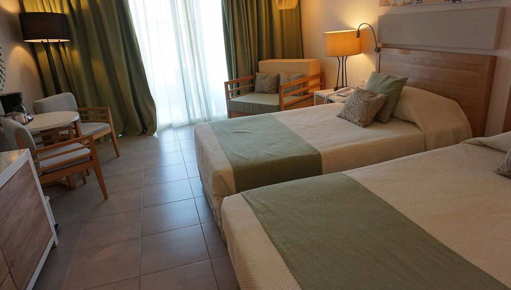 PLAYA VISTA AZUL 5★