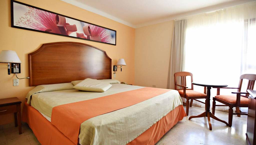 STARFISH CUATRO PALMAS 4★