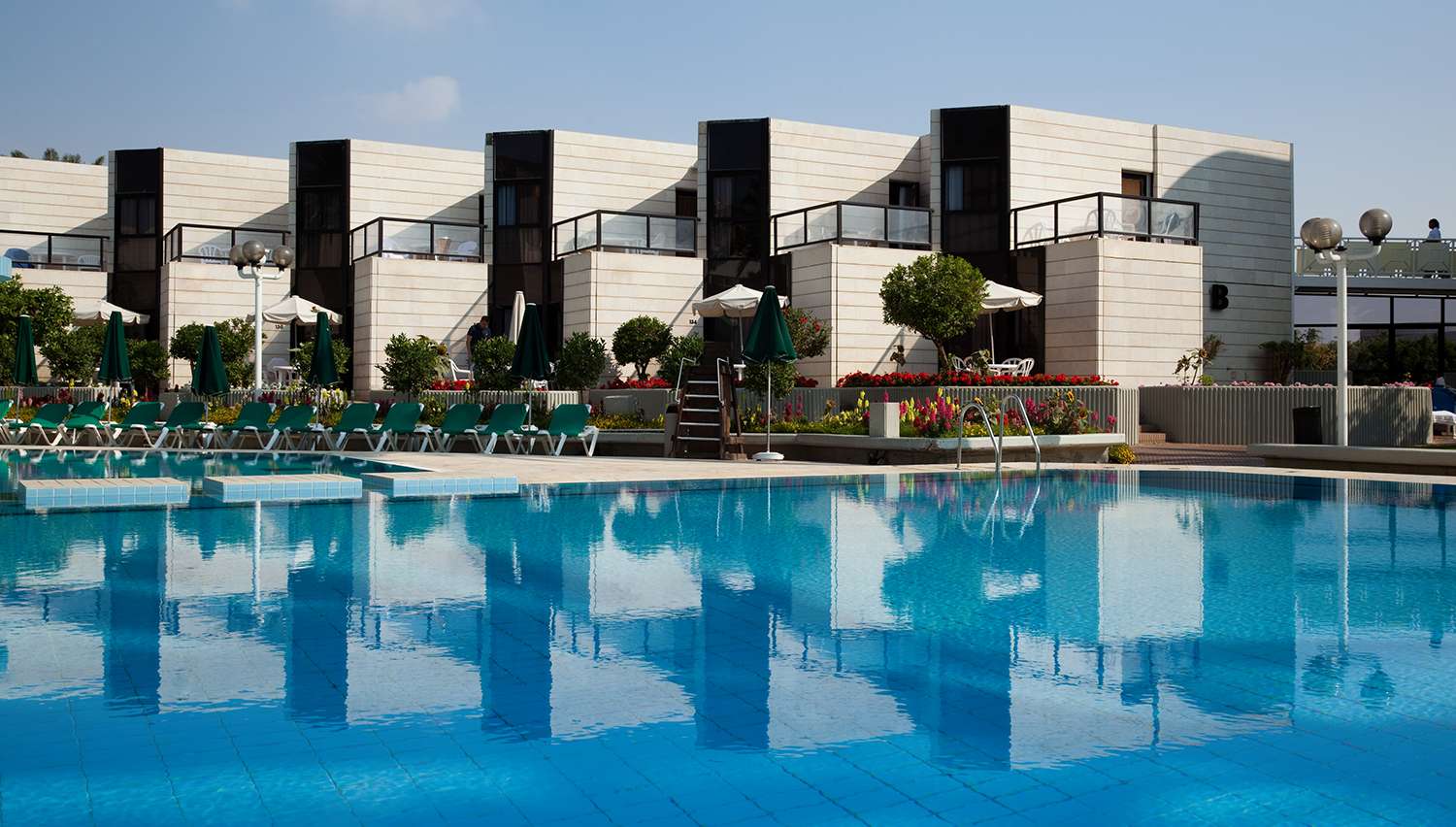 ISROTEL RIVIERA CLUB 3★