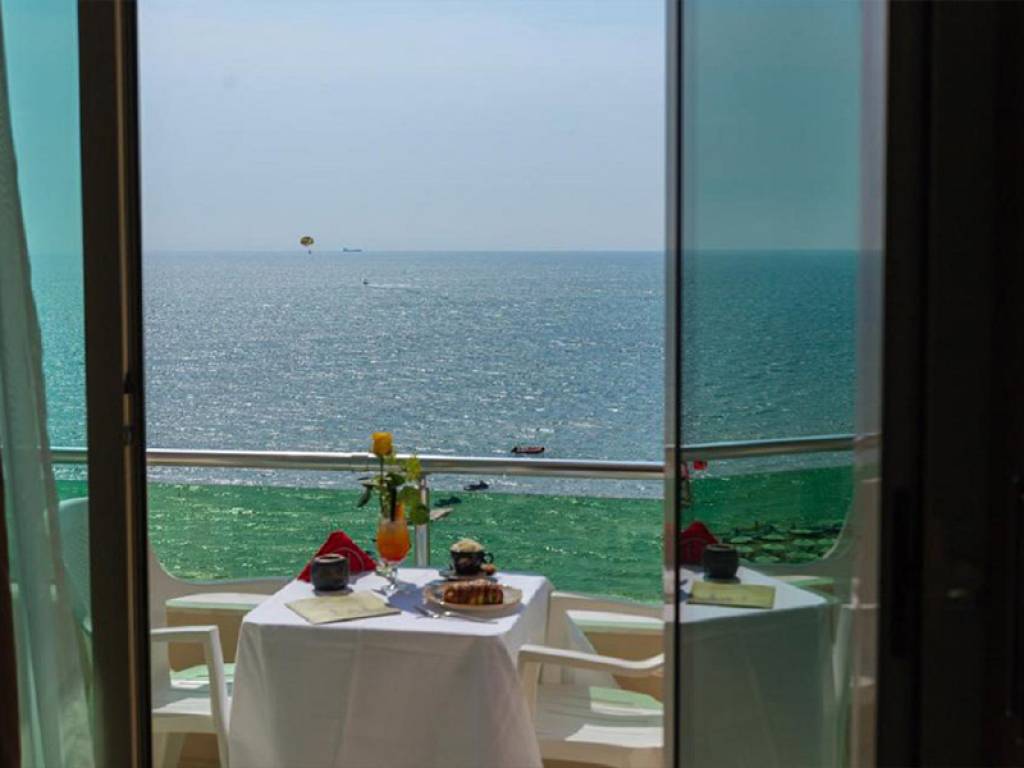 ALBANIAN STAR HOTEL 4★