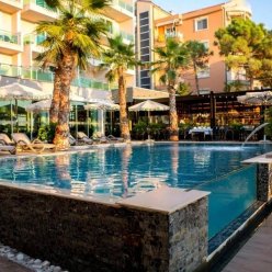ALBANIAN STAR HOTEL 4★