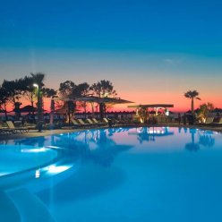 SUPREME HOTEL & SPA 4★