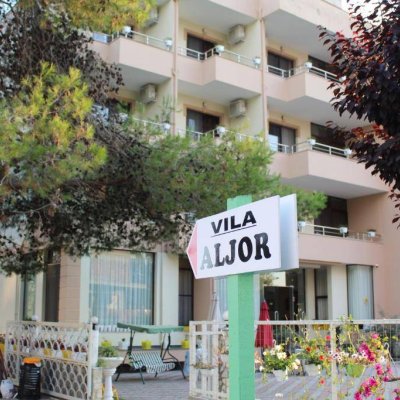 VILLA ALJOR 3★