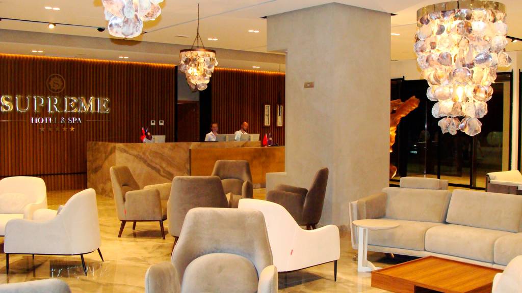SUPREME HOTEL & SPA 4★