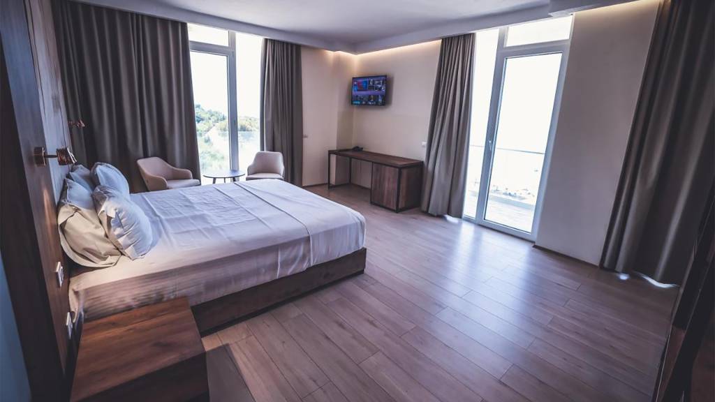 ARIA KARPEN BEACH RESORT 4★