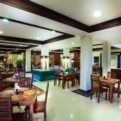 CHAMPLUNG MAS HOTEL 4 ★