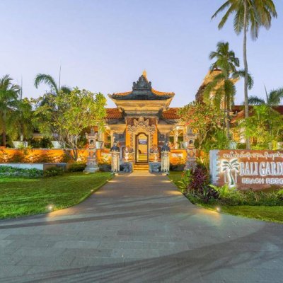 BALI GARDEN BEACH RESORT 4★