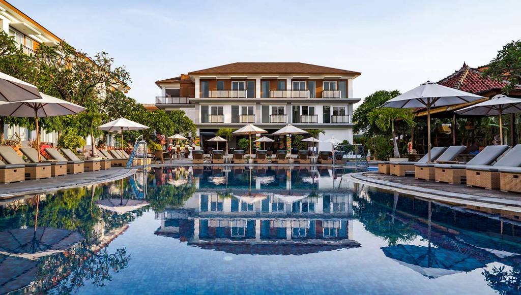 SOL BY MELIA BALI KUTA 4★