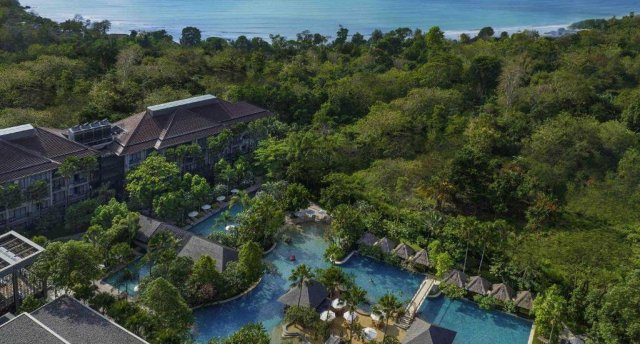 MOVENPICK RESORT & SPA 5★