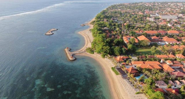 GRIYA SANTRIAN BEACH RESORT & SPA 3★