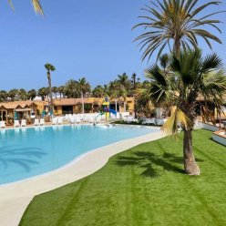 PARQUE BALI BUNGALOW 2★