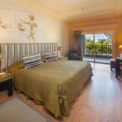 LOPESAN VILLA DEL CONDE RESORT & CORALLIUM THALASSO 5★