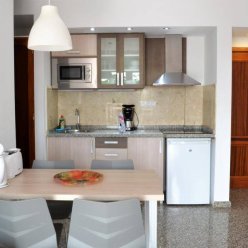 MONTEMAYOR APARTMENTS 1 ★