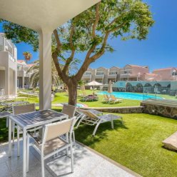 APARTAMENTOS KOALA GARDEN THE HOME COLLECTION  4★-_