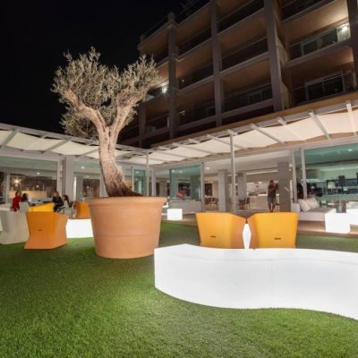 HOTEL RIVIERA VISTA 4★