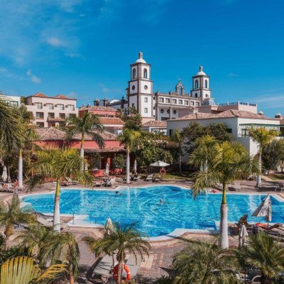 LOPESAN VILLA DEL CONDE RESORT & THALASSO 5★
