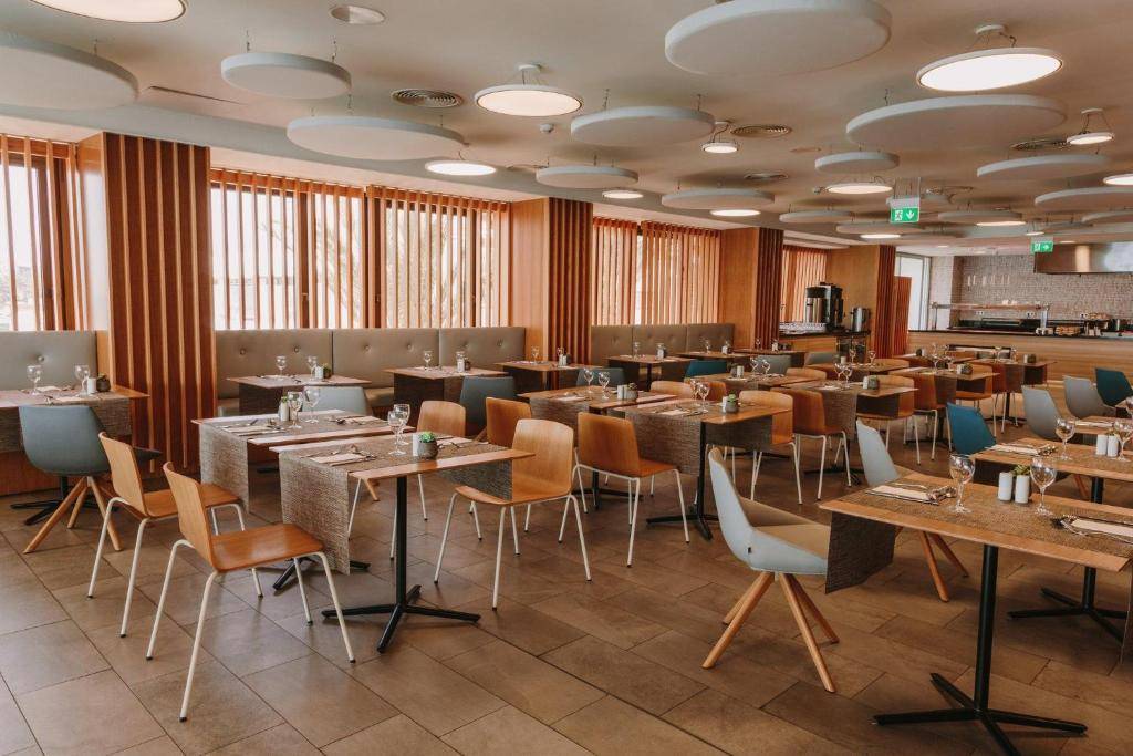 DON GREGORY BY DUNAS 4★ (tikai pieaugušajiem)