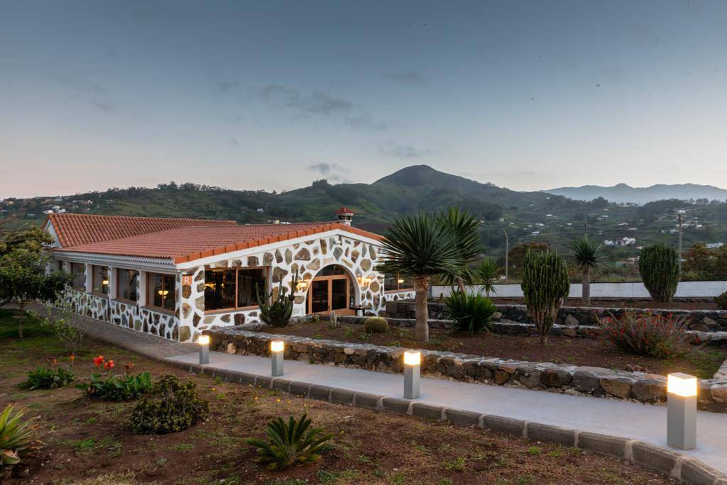 HOTEL MELVA SUITE 4 ★